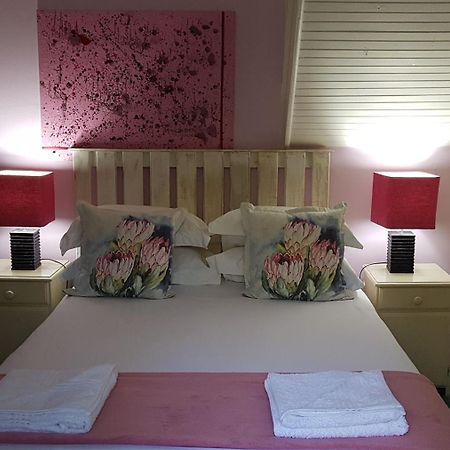 Knysna Herons Guest House Esterno foto