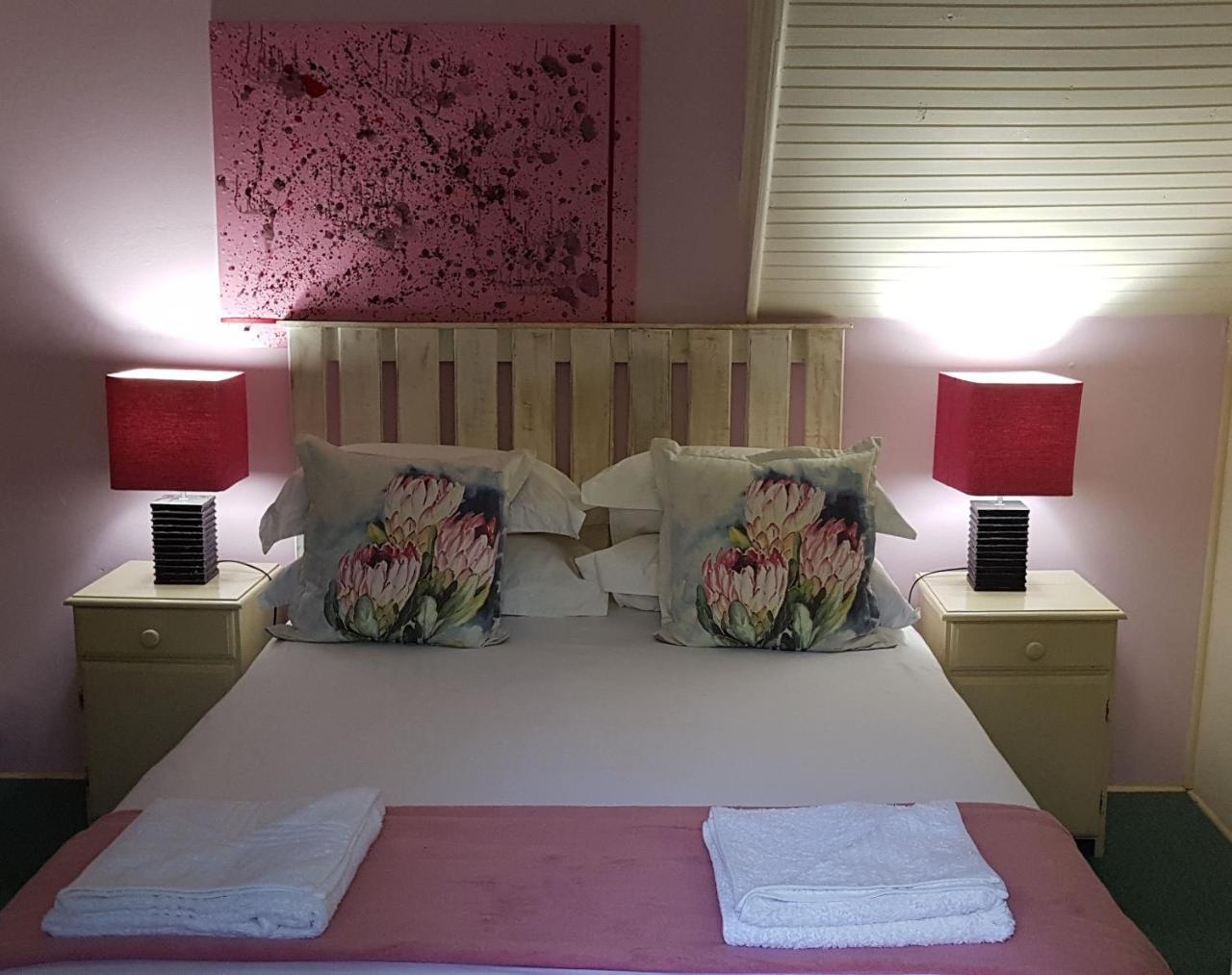 Knysna Herons Guest House Esterno foto